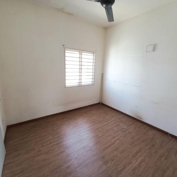 Double Storey Terrace House END LOT Taman Putra, Bukit Rahman Putra-19