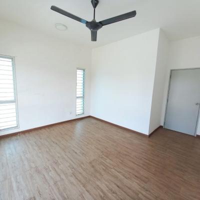 Double Storey Terrace House END LOT Taman Putra, Bukit Rahman Putra