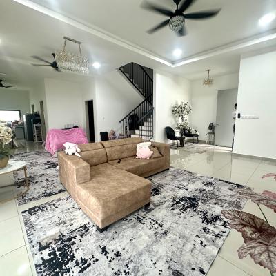 Greenhill Residence, Seksyen U10, Shah Alam Double Storey Semi-D House (Brand New) For Sale below market-5