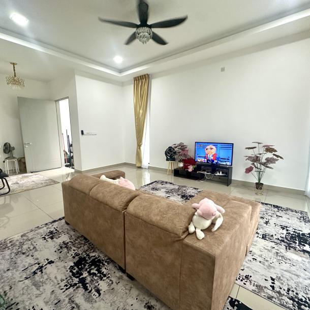 Greenhill Residence, Seksyen U10, Shah Alam Double Storey Semi-D House (Brand New) For Sale below market-6