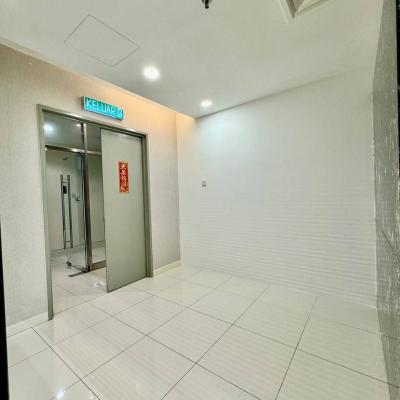 Tower Office Unit @ Menara UOA Bangsar-1